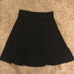  Black flowy circle skirt